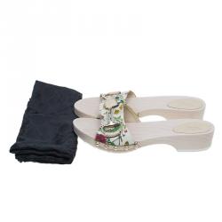 Pre Owned شبشب غوتشي كانفاس نقس زهري نعل خشبي مقاس 37.5