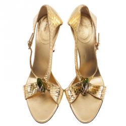 مملوكة مسبقًا Gucci Metallic Gold Python Jeweled Bamboo Heel Sandals Size 38.5 