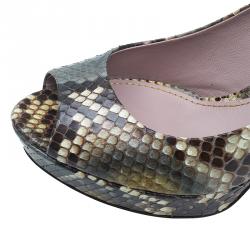 Pre Owned حذاء كعب عالي غوتشي جلد ثعبان ثنائي اللون مقدمة مفتوحة نعل سميك مقاس 39