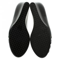 Pre Owned Gucci Black GG Marola Rubber Peep Toe Wedge Pump Size 38