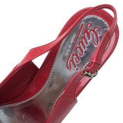 Pre Owned صندل غوتشي صوفيا جلد أحمر لامع نعل سميك بفتحة كعب مقاس 37.5