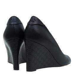 مملوكة مسبقًا حذاء كعب عالي غوتشي جلد GG منقوش كعب روكي مقاس 36