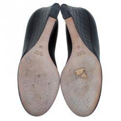 مملوكة مسبقًا حذاء كعب عالي غوتشي جلد GG منقوش كعب روكي مقاس 36