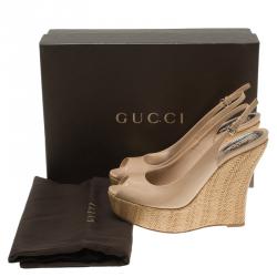 Pre Owned Gucci Beige Patent Strafish Raffia Slingback Platform Wedge Sandals Size 37.5