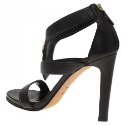 مملوكة مسبقًا Gucci Black Leather GG Back Zip Sandals Size 37.5