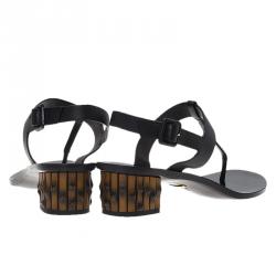 مملوكة مسبقًا صندل إصبع غوتشي داليا جلد أسود بكعب بامبو مقاس 40