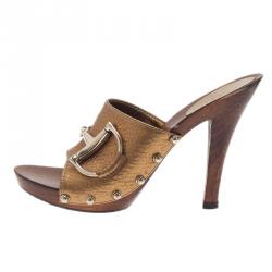 Pre Owned Gucci Gold Metallic Leather Icon Bit Clogs Size 37