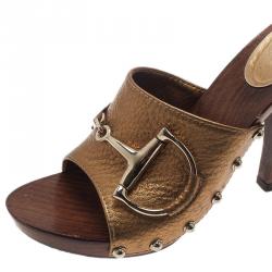 Pre Owned Gucci Gold Metallic Leather Icon Bit Clogs Size 37