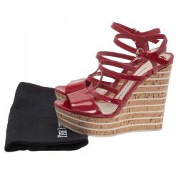 مملوكة مسبقًا Gucci Red Patent Leather and Cork Platform Wedge Sandals Size 37