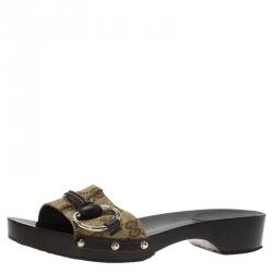 Pre Owned Gucci Beige Guccissima Canvas Icon Bit Clogs Size 38