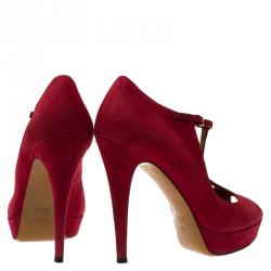 مملوكة مسبقًا حذاء كعب عالي غوتشي بيتي سويدي أحمر سير حرف T نعل سميك مقاس 37.5