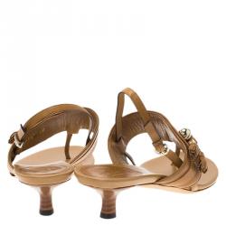 Pre Owned صندل سلايد غوتشي ماراكيش جلد بني كعب كيتن مقاس 40