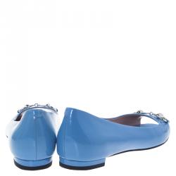 Pre Owned حذاء باليرينا فلات غوشي جولين جلد أزرق لامع هورسبيت مقدمة مفتوحة مقاس 36.5