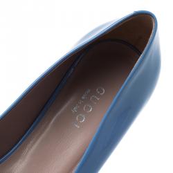 Pre Owned حذاء باليرينا فلات غوشي جولين جلد أزرق لامع هورسبيت مقدمة مفتوحة مقاس 36.5