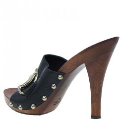 Pre Owned Gucci Black Leather Icon Bit Clogs Size 38.5