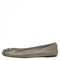 مملوكة مسبقًا Gucci Beige Leather GG Interlocking Buckle Ballet Flats Size 36