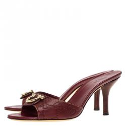 مملوكة مسبقًا صندل سلايد غوتشي جلد غوتشيسيما أحمر مقاس 35.5