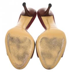 مملوكة مسبقًا صندل سلايد غوتشي جلد غوتشيسيما أحمر مقاس 35.5