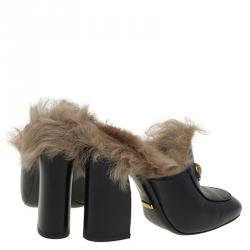 مملوكة مسبقًا صندل سلايد غوتشي برينس تاون كعب عالي جلد أسود مبطن بالفرو مقاس 37