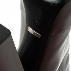 Pre Owned Gucci Grey Leather Horsebit Detail Ankle Boots Size 39.5