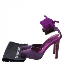 مملوكة مسبقًا صندل غوتشي كاحل ملتف فرو منك وقطيفة بنفسجي مقاس 39