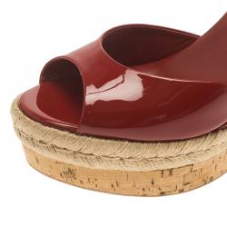 Pre Owned صندل غوتشي هولي مايكروغوتشيسيما جلد أحمر لامع كعب روكي مقاس 40