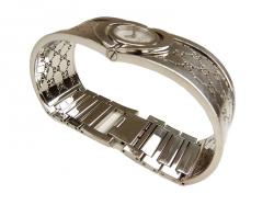 Pre Owned Gucci Bangle Twirl Stainless Women's Wrist Watch 22MM