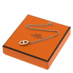 Pre Owned Hermes Iliade Lacquered Pendant Palladium Plated Necklace