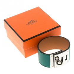 Pre Owned Hermes Kelly Dog Green Leather Palladium Plated Wide Bracelet