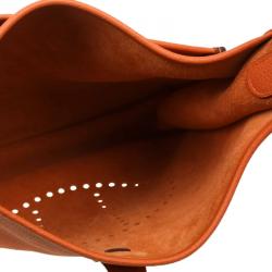 مملوكة مسبقًا حقيبة هيرمس إيفيلين III جلد كليمنس برتقالي GM