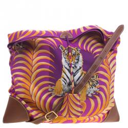 مملوكة مسبقًا Hermes Multicolor Tiger Printed Silk and Swift Leather Silky City 33 Bag