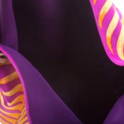 مملوكة مسبقًا Hermes Multicolor Tiger Printed Silk and Swift Leather Silky City 33 Bag