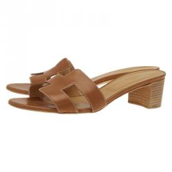 مملوكة مسبقًا Hermes Brown Leather Oasis Slides Size 39