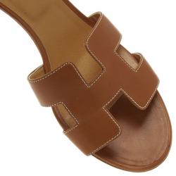 مملوكة مسبقًا Hermes Brown Leather Oasis Slides Size 39