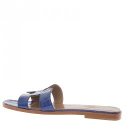 Pre Owned صندل سلايد هيرمس أوران بوكس نقشة التمساح أزرق مقاس 37.5