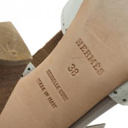 Pre Owned صندل هيرمس بروغ ثنائي اللون بشراشيب ونعل سميك مقاس 38