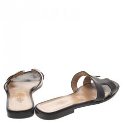 Pre Owned Hermes Black Leather Oran Sandals Size 37.5