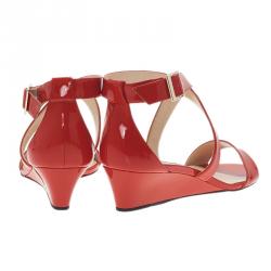 مملوكة مسبقًا صندل جيمي تشو جلد أحمر لامع تشيارا مقاس 40