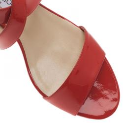 مملوكة مسبقًا صندل جيمي تشو جلد أحمر لامع تشيارا مقاس 40