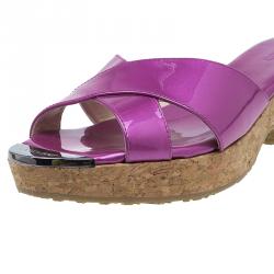 Pre Owned صندل سلايد جيمي تشو جلد أرجواني ميتاليك نعل فنيل مقاس 39