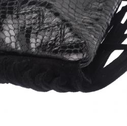 مملوكة مسبقًا Jimmy Choo Black Python Fringe Tita Convertible Clutch