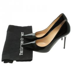 مملوكة مسبقًا حذاء كعب عالي جيمي تشو آنوك جلد أسود لامع مقدمة مدببة مقاس 38