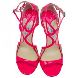 مملوكة مسبقًا صندل جيمي تشو لانس جلد وردي لامع بسيور مقاس 38.5