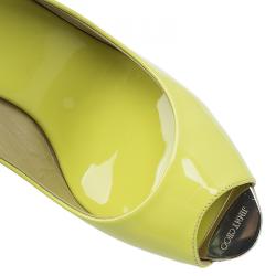 Pre Owned صندل جيمي تشو بروفا جلد أصفر لامع بفتحة كعب نعل فينيل روكي مقاس 38.5