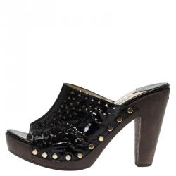 Pre Owned Jimmy Choo Black Patent Laser Cut Leather Wooden Slides Size 39.5