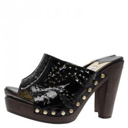 Pre Owned Jimmy Choo Black Patent Laser Cut Leather Wooden Slides Size 39.5