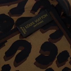 مملوكة مسبقًا وشاح لوي فيتون حرير بني بنقشة الفهد 