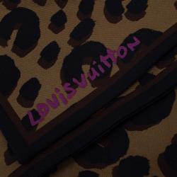 مملوكة مسبقًا وشاح لوي فيتون حرير بني بنقشة الفهد