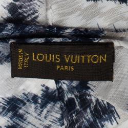 مملوكة مسبقًا Louis Vuitton Blue Ikat Silk Scarf