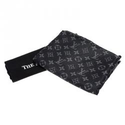 Pre Owned Louis Vuitton Black Monogram Shine Shawl